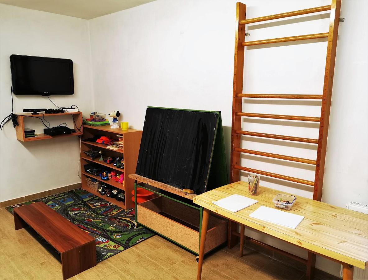 Apartmany Nad Rekou Svoboda nad Upou Luaran gambar